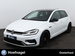 Volkswagen Golf 2.0 TSI R 4Motion Automaat | Panoramadak | Stoelverwarming | Parkeersensoren | Lederen Bekleding | Navigatie