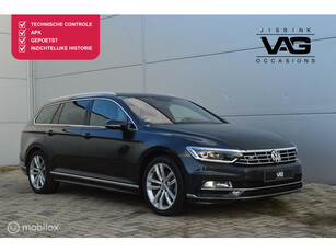 Volkswagen Passat 1.5TSI Highline R-Line Automaat Trekhaak Pano LED