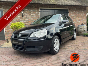 Volkswagen Polo 1.2 - 5 Deurs - Cruise - Nieuwe APK - Airco