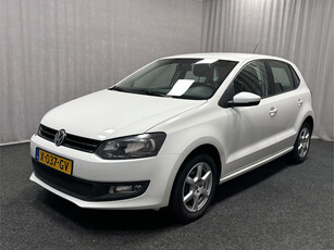 Volkswagen Polo 1.2 TSI First Edition | Airco | Scherm | Dealer onderhoud | D.riem v.v