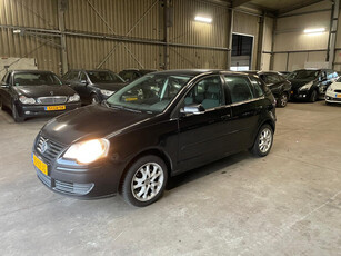 Volkswagen Polo 1.4-16V Comfortline 5drs