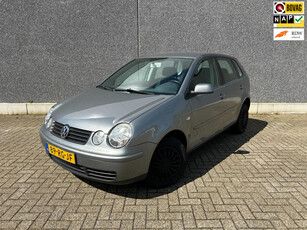 Volkswagen Polo 1.4-16V Turijn | NW DISTRIBUTIE | TREKHAAK | AUX/USB | AIRCO | APK T/M 29-6-2025 | AFLEVERBEURT | NAP | TOPPER