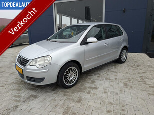 Volkswagen Polo 1.4-16V verkocht Optive/Airco