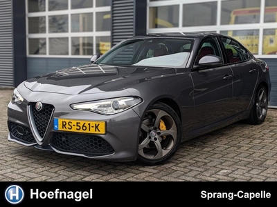 Alfa Romeo Giulia 2.0T Super