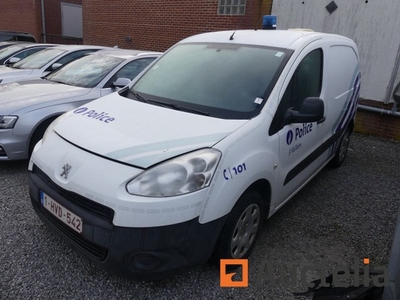 Auto Peugeot Partner (2014-24