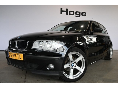 BMW 1-serie 116i Sportline 5-deurs Airco Navigatie