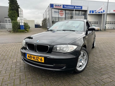 BMW 1-serie 118d Corporate Executive 5D (bj 2009)