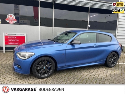 BMW 1-serie M135i xDrive High Executive / camera /