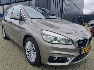 BMW 2-serie Active Tourer 220i High Executive Panodak