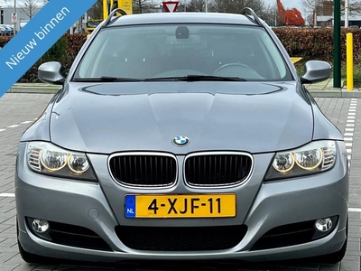 BMW 3ER REIHE 318d High Executive NAVI/LEER/LCI 2010 164pk