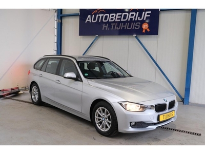 BMW 3-serie Touring 318d Business Automaat - Airco, Cruise