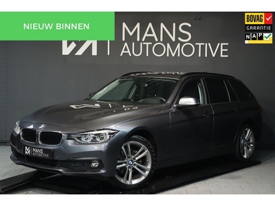 BMW 3-serie Touring 318i Executive / LEDER / LED / PDC /