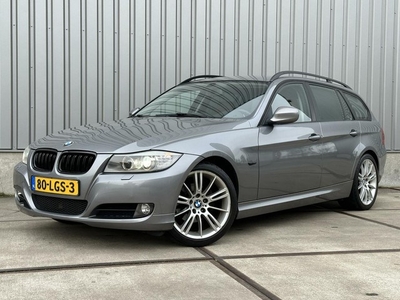 BMW 3-serie Touring 318I High Executive Leder - Groot Navi