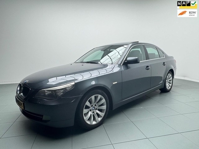 BMW 5-serie 523i 190 Pk Automaat Airco Navi Leer Schuifdak