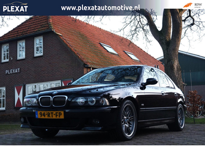 BMW 5-serie M5 Sedan | Prachtstaat | Facelift | Navigatie | Youngtimer | Volledige Historie | Handgeschakeld | Xenon | NAP |