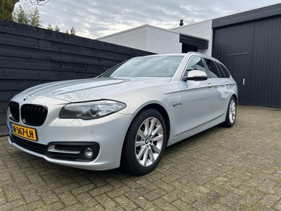 BMW 5-serie Touring 520d xDrive, LCI, H&K, standkachel