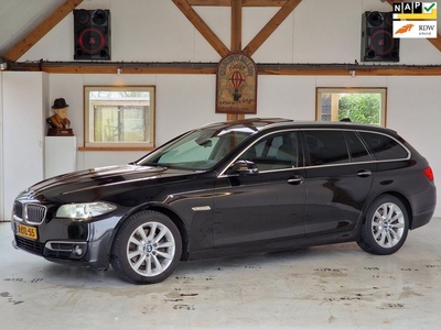 BMW 5-serie Touring 520i High Executive vol opties Panodak