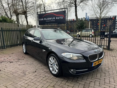 BMW 5 Serie Touring 530xd Xenon Pano Camera Head-Up