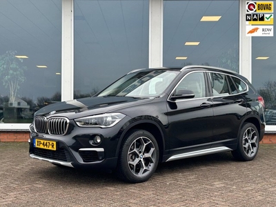 BMW X1 SDrive20i High Executive - xLine - Leder - Head Up -