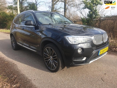 BMW X3 xDrive20i Centennial High Executive / panoramadak /