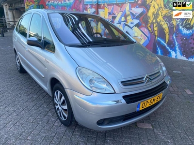 Citroen Xsara PICASSO 1.6i-16V super mooie auto met origineel 154dkm en ijskoude airco rijd perfect goed onderhouden facelift, mpv, bj 2006