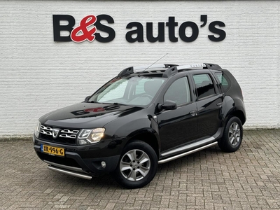 Dacia Duster 1.2 TCe 4x2 Prestige e Distributieketting Trekhaak Parkeersensors Cruise Navigatie Airco Dakrails Sidebars, terreinwagen/pick up, bj 2015