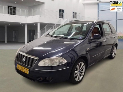 Fiat Croma 2.2-16V Emotion