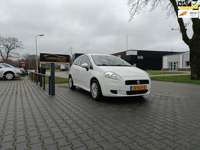 Fiat Grande Punto 1.3 M-Jet Actual AIRCOTREKHAAKN.A.P