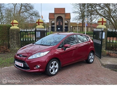 Ford Fiesta 1.25 Titanium ?