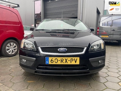 Ford Focus 1.6-16V Futura airco 2005