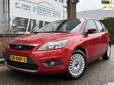 Ford Focus 1.8 LimitedClimaCruiseTrekhaakKeyless