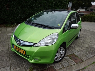 Honda Jazz HYBRIDE, AUTOMAAT MET JAAR APK!