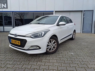 Hyundai i20 1.0 T-GDI Go! 100PK