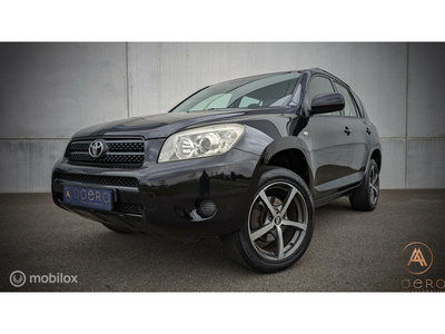 IJzersterke Toyota RAV4 2.0 VVTi, Trekhaak, Betrouwbaar, TOP