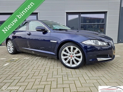 Jaguar XF 3.0D Premium Business SCHUIFKANTELDAK LEDER CAMERA