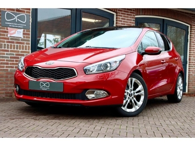 Kia Cee'd 1.6 GDI Super Pack Premium PANORAMA NAVIGATIE