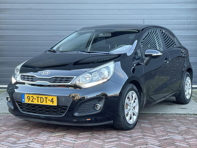 KIA RIO 1.4 CVVT COMFORT PACK I AUTOMAAT I PARKEERSENSOREN I AIRCO I CRUISE CONTROL