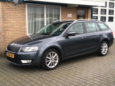 Škoda Octavia Combi 1.6 TDI Greenline Businessline