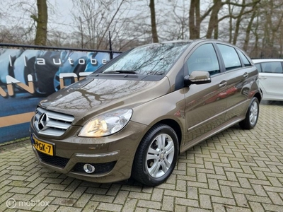 Mercedes B-klasse 160 Business Class NAVI AIRCO PDC