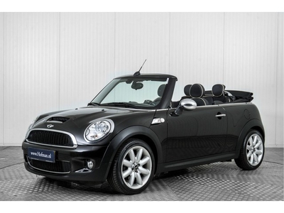 MINI Cabrio 1.6 Cooper S (bj 2009)