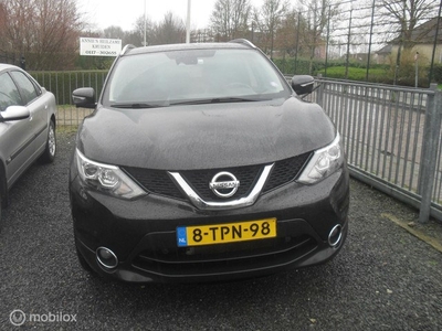 Nissan Qashqai 1.2 Premier Edition