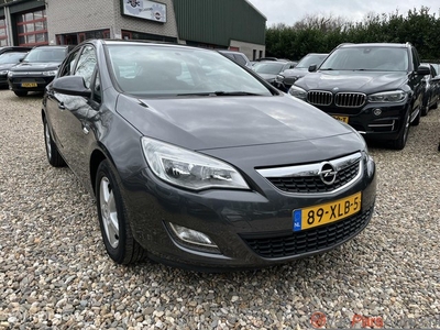 Opel Astra 1.4 Anniversary Edition,Airco,trekhaak,Cruise,1e