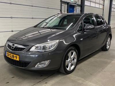 Opel Astra 1.4 Turbo EditionNavigatieClimate Control