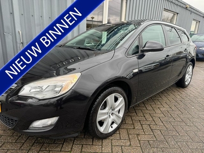 Opel Astra Sports Tourer 1.4 Turbo Business Edition