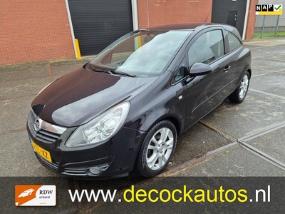 Opel Corsa 1.4-16V Business Sport