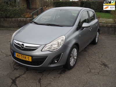 Opel Corsa 1.4-16V Cosmo