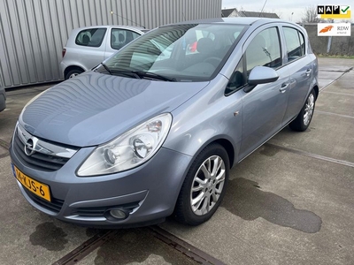 Opel Corsa 1.4-16V Enjoy/ AIRCO