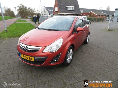 Opel Corsa 1.4-16V Enjoy zeer complete auto panorama dak