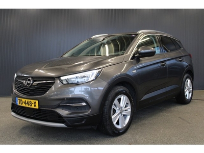 Opel Grandland X 1.2 Turbo Business Executive - € 6.950,-