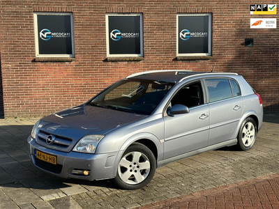 Opel Signum 2.2-16V Elegance / RIJDT SCHAKELT GOED / INRUIL VERKREGEN / WEG = WEG